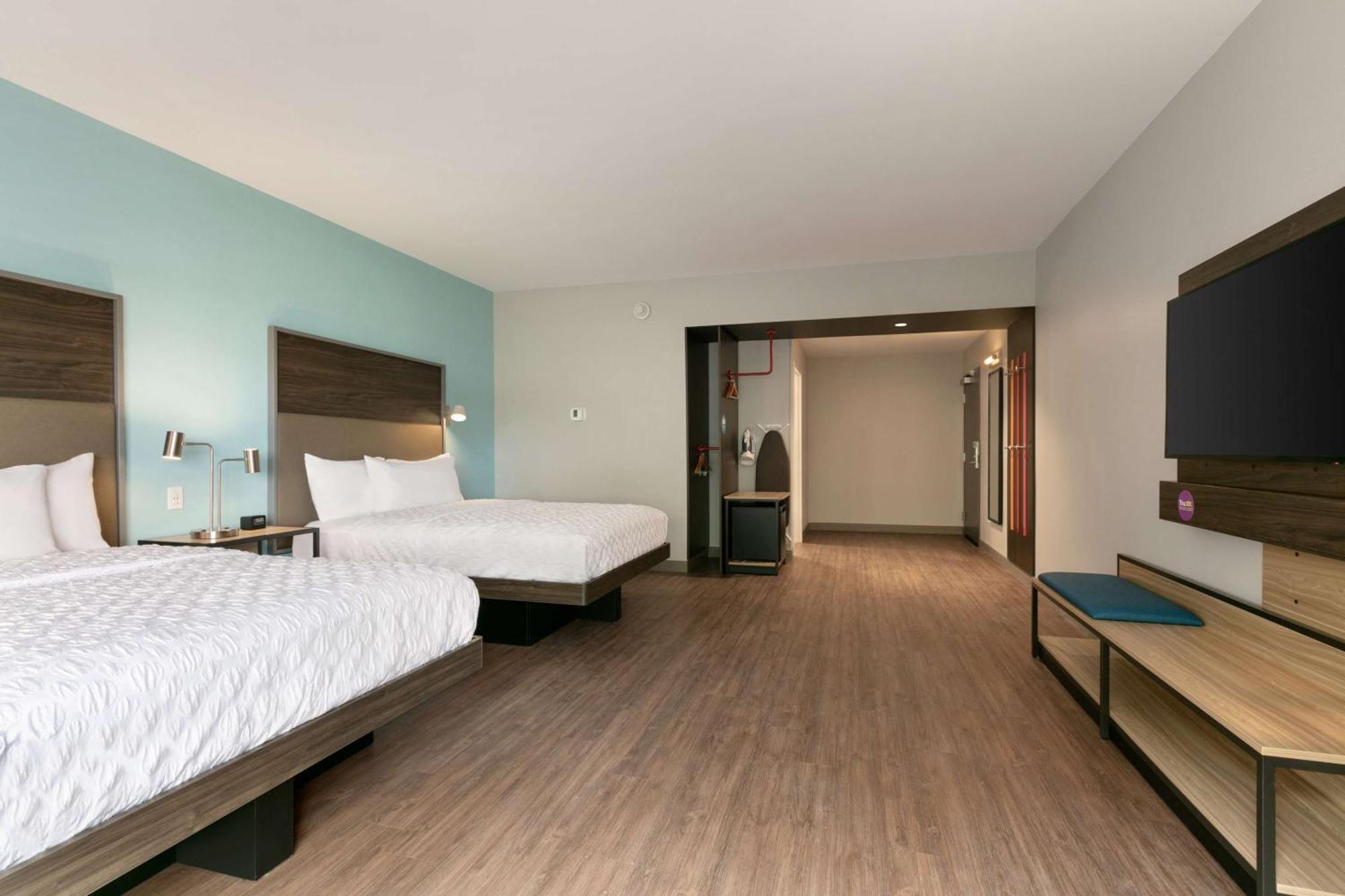 Tru By Hilton Easton Hotel Kültér fotó